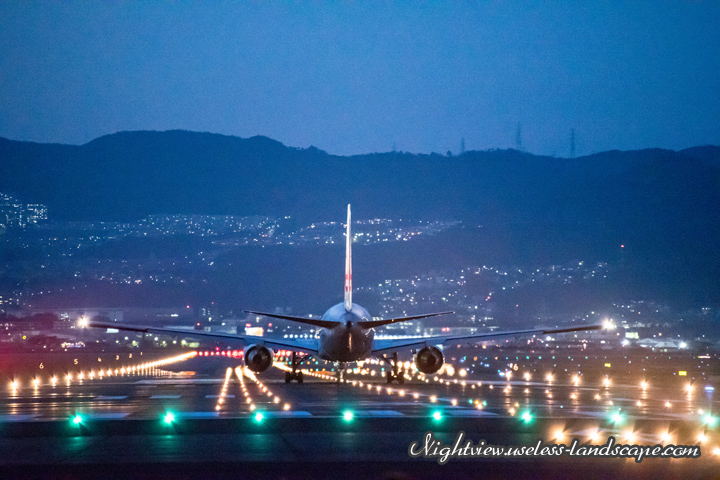 千里川土手の夜景情報 大阪府豊中市 使い道のない風景