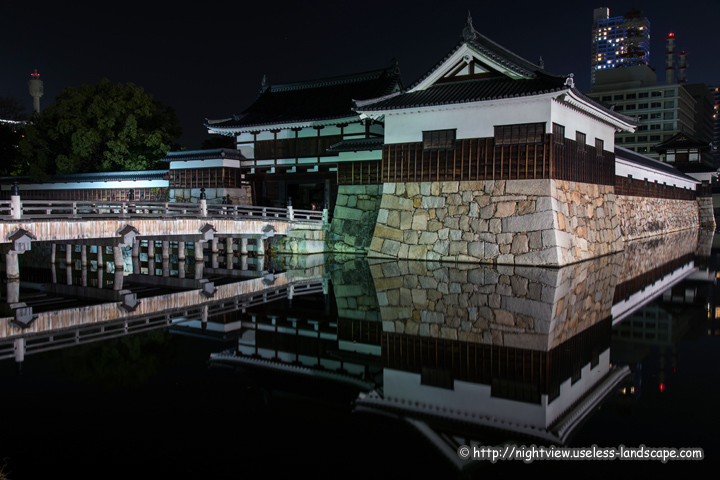 広島城のライトアップ情報 広島県広島市中区 使い道のない風景